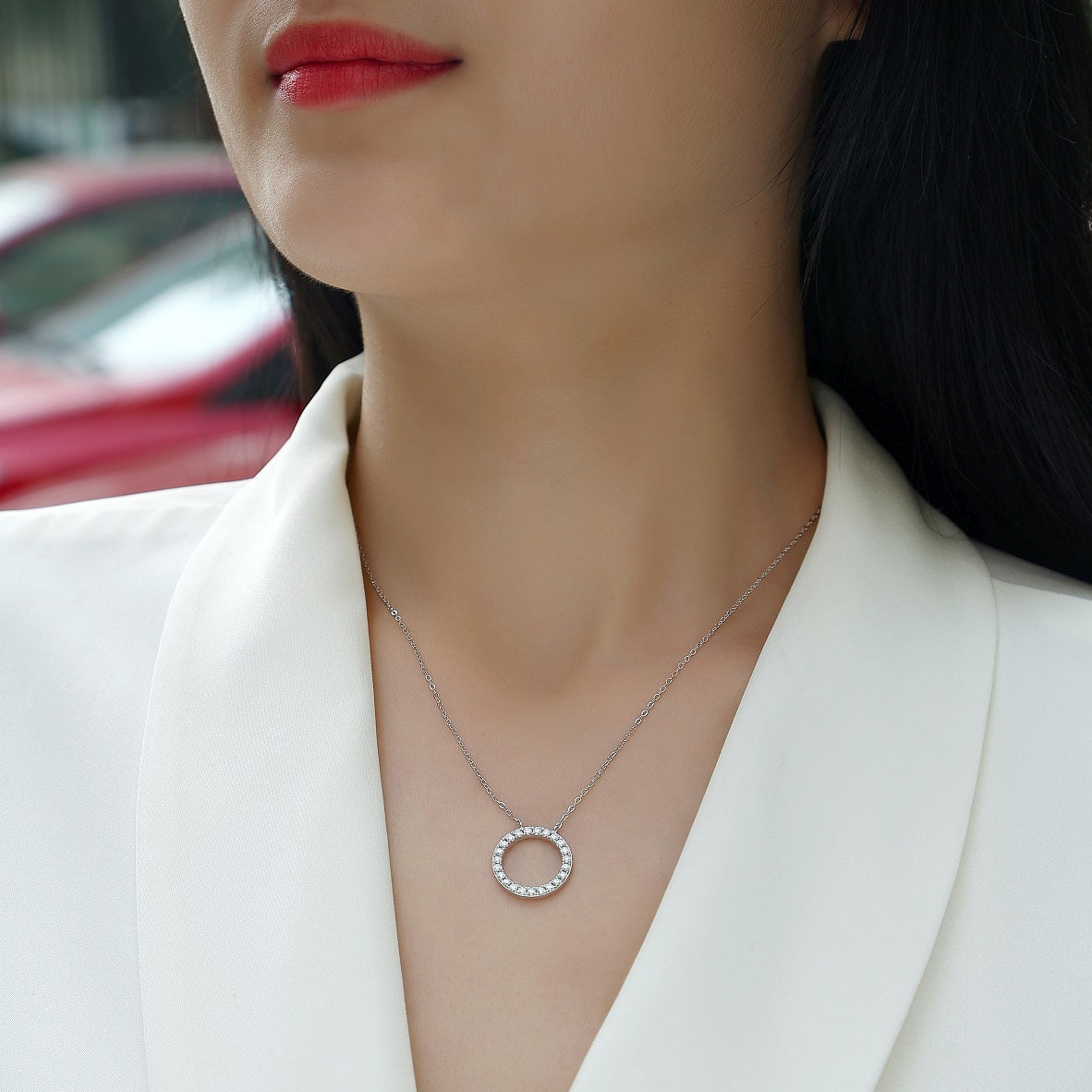 Fulfillment Moissanite 0.46 Ct Round Cut Necklace