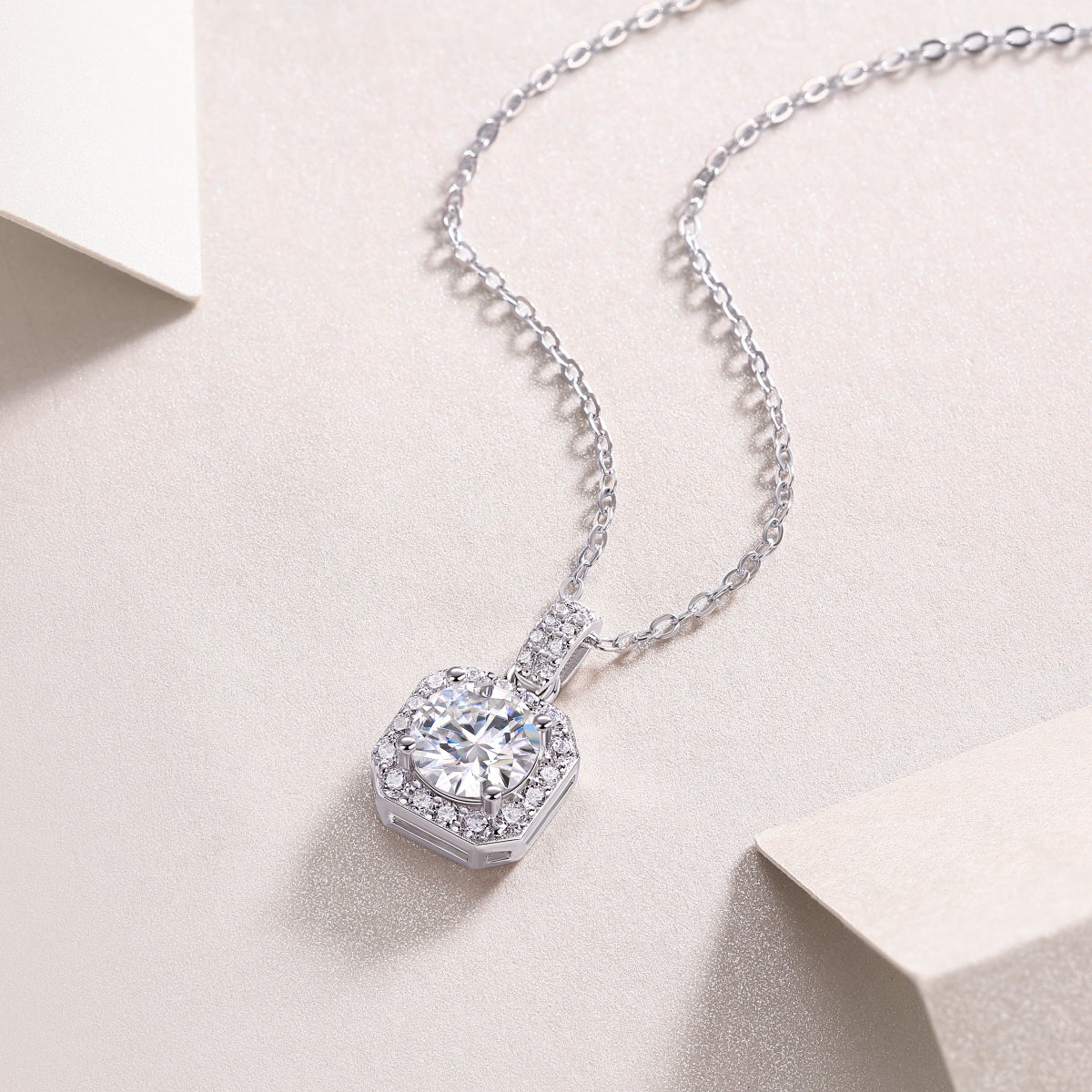 Starlight Moissanite 1.0 Ct Round Cut Necklace
