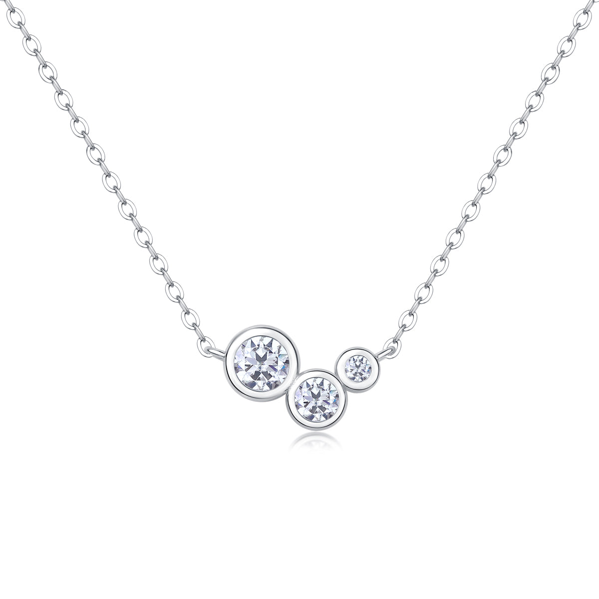 Dewy White Moissanite 0.43 Ct Round Cut Necklace