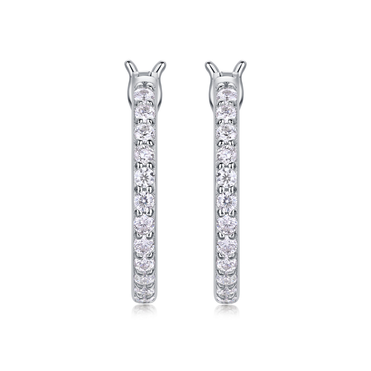 Passing time Moissanite 0.9 Ct Round Cut Earrings