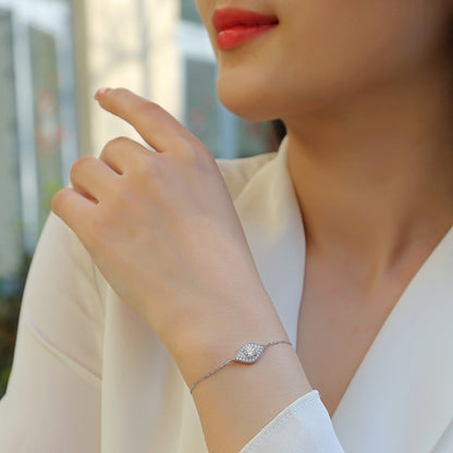 Oculus Glitter Moissanite 0.5 Ct Round Cut Bracelet