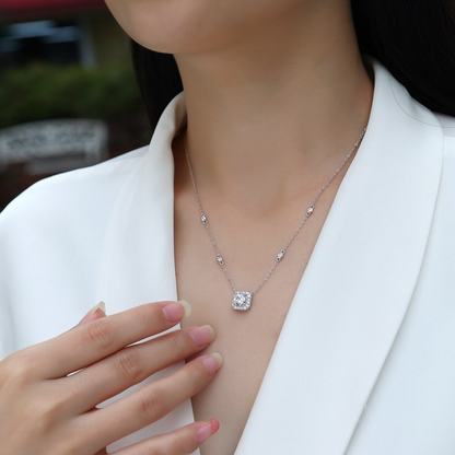 Passionate Love Moissanite 1.0 Ct Round Cut Love