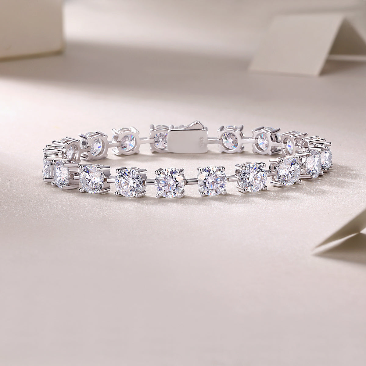 Promise of Time Moissanite 20.0 Ct Round Cut Bracelet