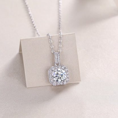 Starlight Moissanite 1.0 Ct Round Cut Necklace