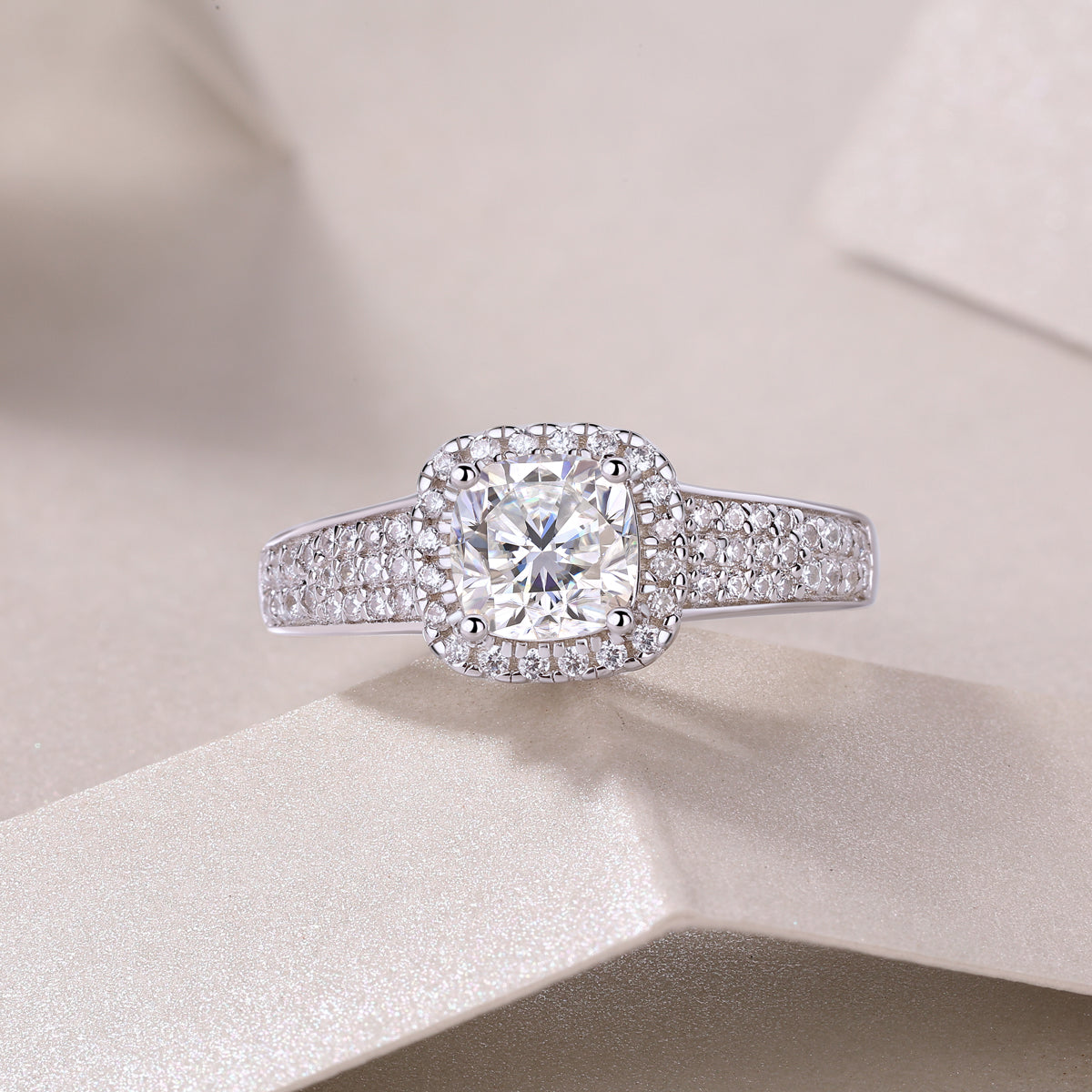 Louvre Nights Moissanite 1.1 Ct Cushion Cut Ring