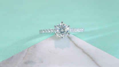 Moonlight Moissanite 1.0 Ct Round Cut Ring